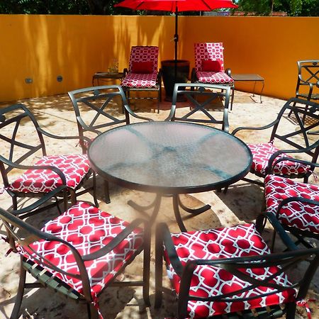Ochenta Y Dos Bed & Breakfast & Spa Merida Exterior photo